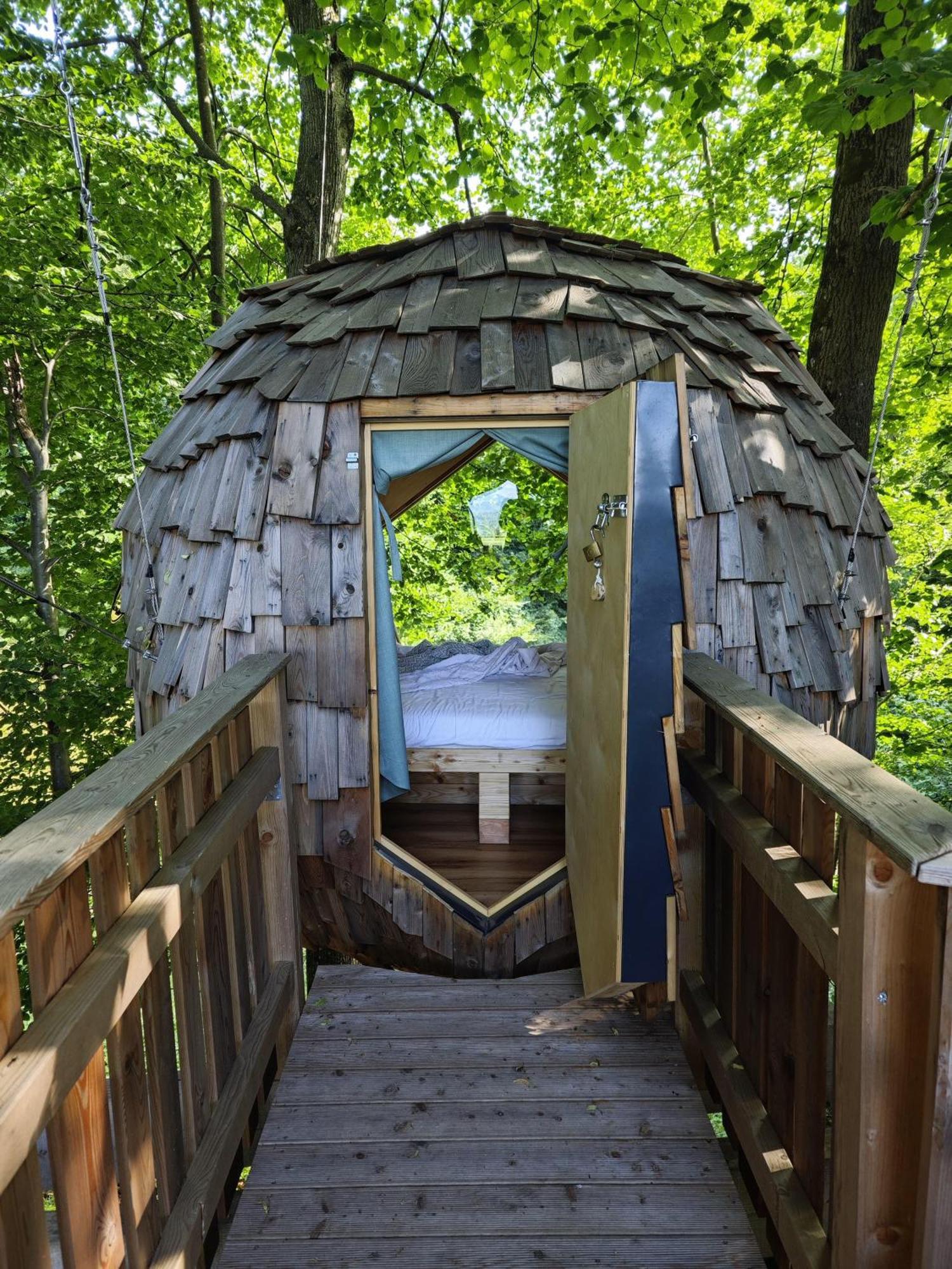Luxury tent T'glamp Bee House Rovte